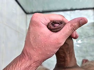 CUM IN THE SHOWER - my only fans: nutboyz