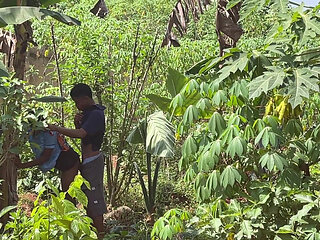 Be Quick so No One Will Catch Us (behind the Scenes)