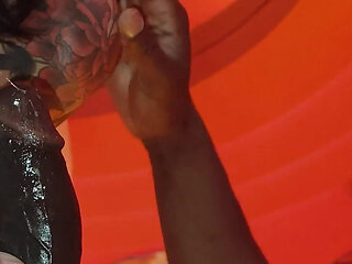 Modumbo X Patty Raven