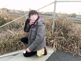 Self-training 49: M-leg Split Challenge at a Beach