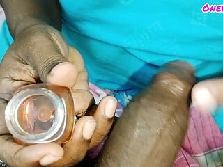 Tamil neighbor akka face fuck with clear voice and honey blowjob - Desi homemade sex