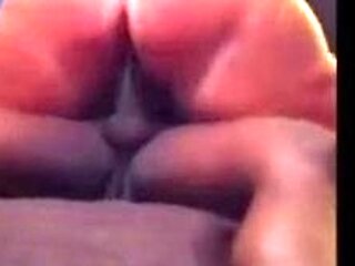Big-Bottomed Amateur White Chick Rides BBC