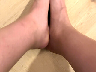Show off Your Feet in Beige Knee-high Socks