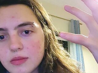 Amateur Blonde Teen Plays Solo with Toy Webcam Porn