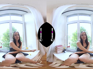 Paula Smoke and Orgasm Virtual Reality