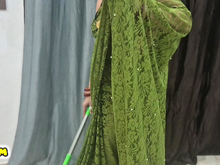 Devar Helping Bhabhi in Cleaning the Floor and FUcked Her Pussy