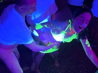 Glow Party Gangbang: Petite MILF Vanessa Cliff Takes Multiple Loads in Hardcore Bukkake