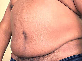 Hot Solo Black Bear Action