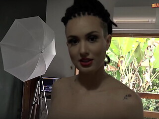 Luara Amaral seducing in a Photoshoot