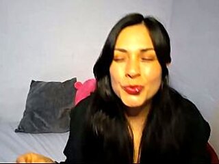 ASMR Roleplay Tu NOVIA te CUIDA