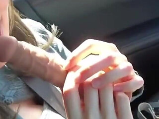 Breeze-kissed Bliss-can You Handle How She Enjoys Your Warm Treat in Public? Chapter-1