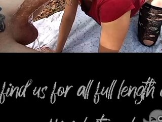 Amateur milf outdoors blowjob and fucking