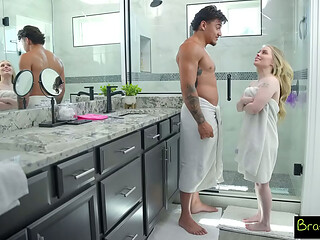 &quot_Stick Your Big Dick in My Mouth Right Now to Shut Me Up&quot_ Haley Spades Dares