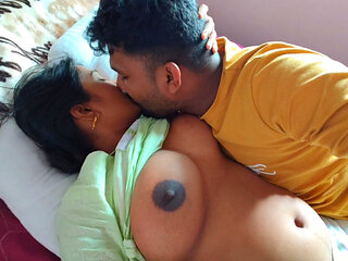 Hot bhabhi & hot boy creampi pussy fucking young Boy - beautiful bhabhi boobs suking young college boy - hot desi xxx Hindi .