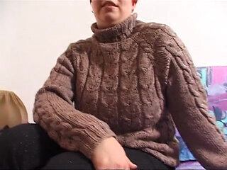 Chubby redhead slut toys her hairy cunt at the casting