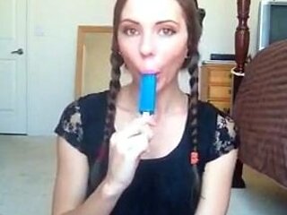 Amateur teen porsha solo action