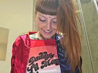 PEEING THROUGH MY HARLEY QUINN OUTFIT