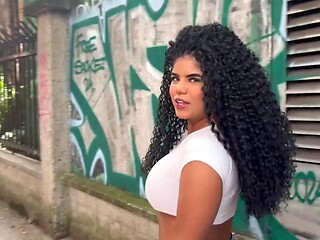BWC Pounds Curvt Latina Into Cumshot