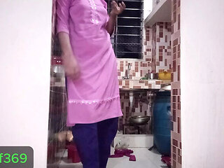 Hot Bangladeshi Wife Fucked Hard While Cooking - Homemade Desi Sex