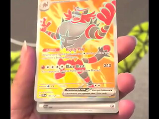 Incineroar EX