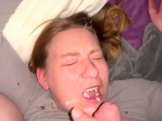Deep throat Queen sucks dick like a pro