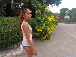Crocodiles munching and Thai GF cumming