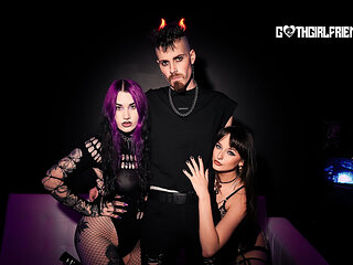 Goth Goddess Doms Lana Smalls