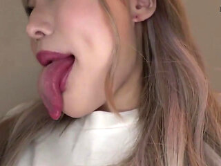 Asian Angel 26386