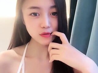 Beauty small tit amateur teen masturbating her shaved pussy