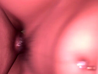 She Love Doggy to Much