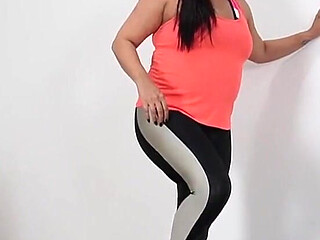 Yoga Teacher Got His Lesson for Rubbing Himself in Her Student
