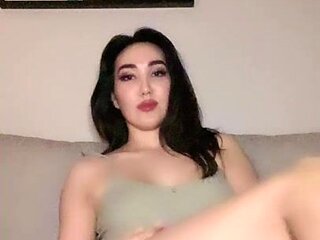 Streaming, Rajshot - Striptease and solo masturbation on webcam