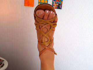 Selena's Gold Rain and Sex in Heels