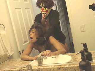 Ava Valentina Gets Kicked Out By Her Husband &amp_ Fucks For A Place To Stay