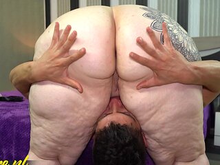 Huge Ass BBW MILF Sophia Lola Sits On  Guys Face & Dick