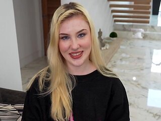 Pierced beauty Indie Rose handles her stepbro's boner