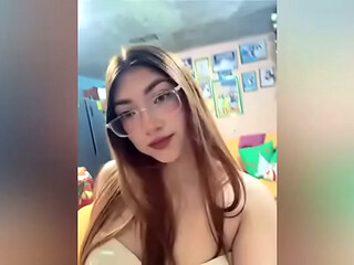 PROBANDOME ROPA EN PUBLICO ( MIRA AL FINAL COMO ME QUEDO)