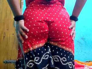 Hungry girl with a big big pussy waiting to be fucked in cock and Lovely