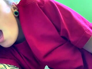 Orgasm with Hitachi Sex Toy