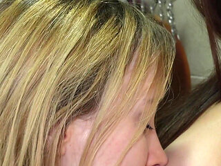 My Neighbor Licked My Pussy in the Dorm Laundry Room!