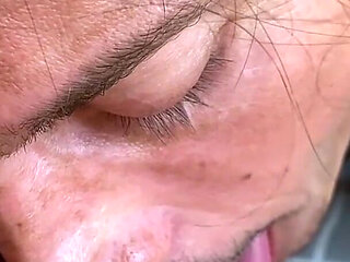 Sucking the Married Until She Cums in My Mouth!