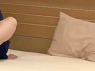 4 People Caught in an Intimate Routine - B