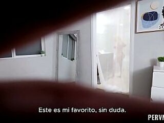 &iexcl_La madrastra necesita una polla ya!. sub espa&ntilde_ol. ver completo en: pornsuborg