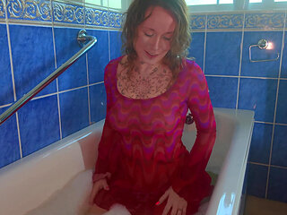 Introducing Her to Wetlook, Fully-clothed Bath Kink Awakening