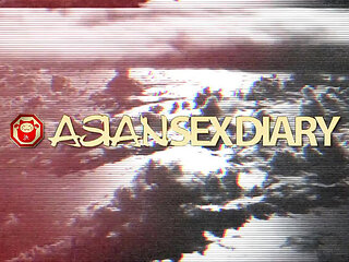 Filipina MILF Asha Kumara Gives Her Pussy to a Foreigner - Asian Blowjob & Creampie POV