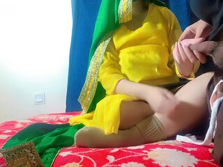 Village Couple Having A Sex In Viral Video