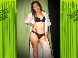 Peachy in the DawgHouse