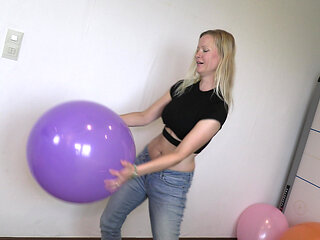 If She Likes Big Things...