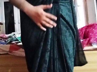 Indian Gay Crossdresser Gaurisissy Looking Hot in Black Saree
