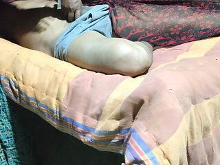 Desi hot girlfriend's meeting her boyfriend on the night